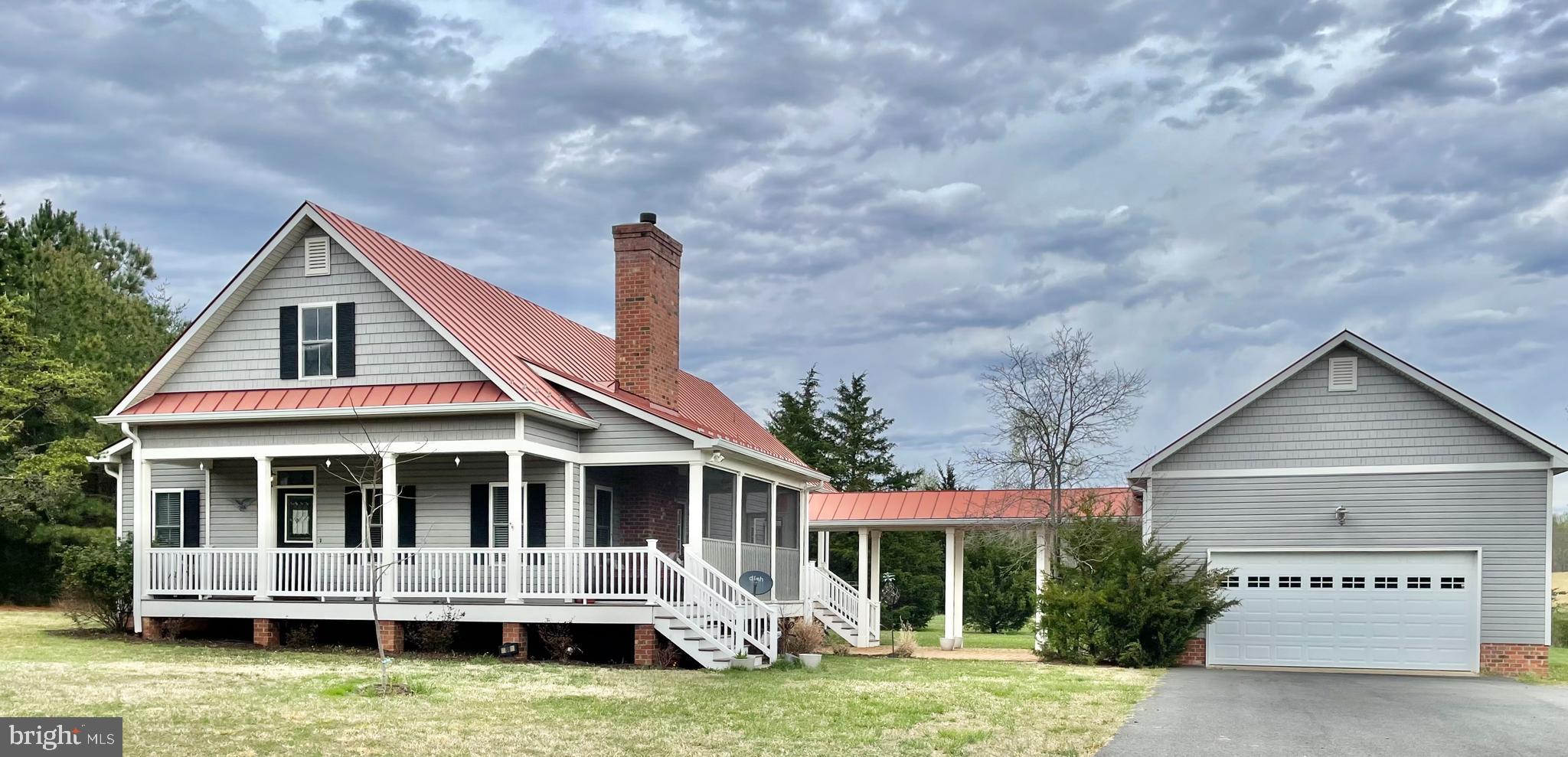 THE WATERS AT LAKE ANNA - Residential
