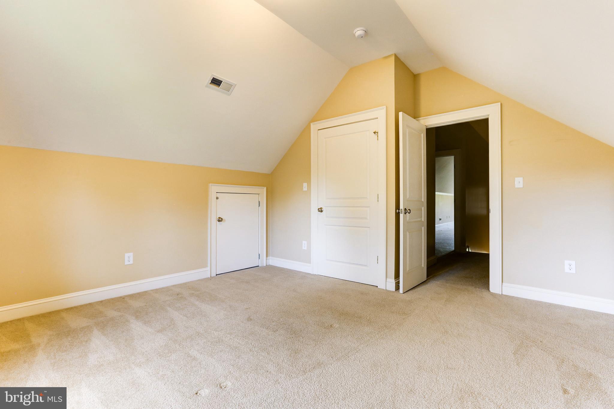 THE WATERS AT LAKE ANNA - Residential