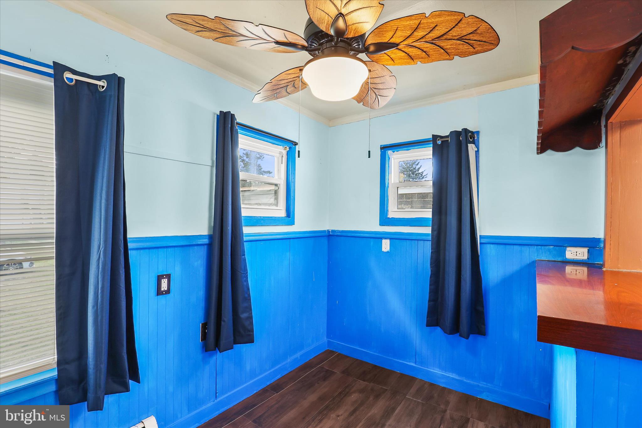 WARD 09 - Residential