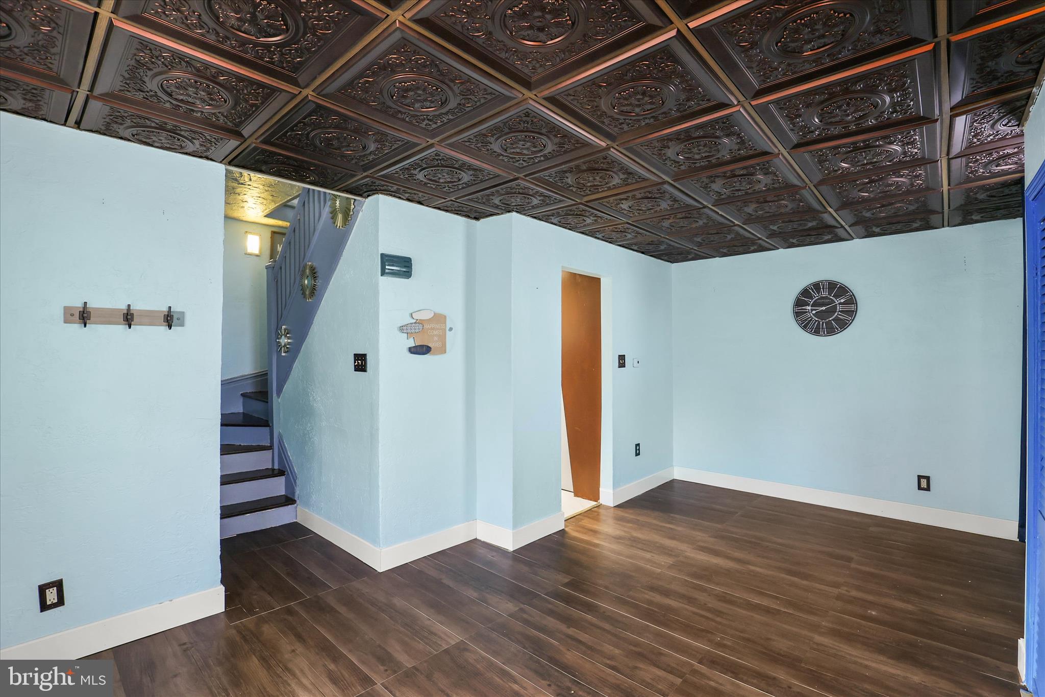 WARD 09 - Residential