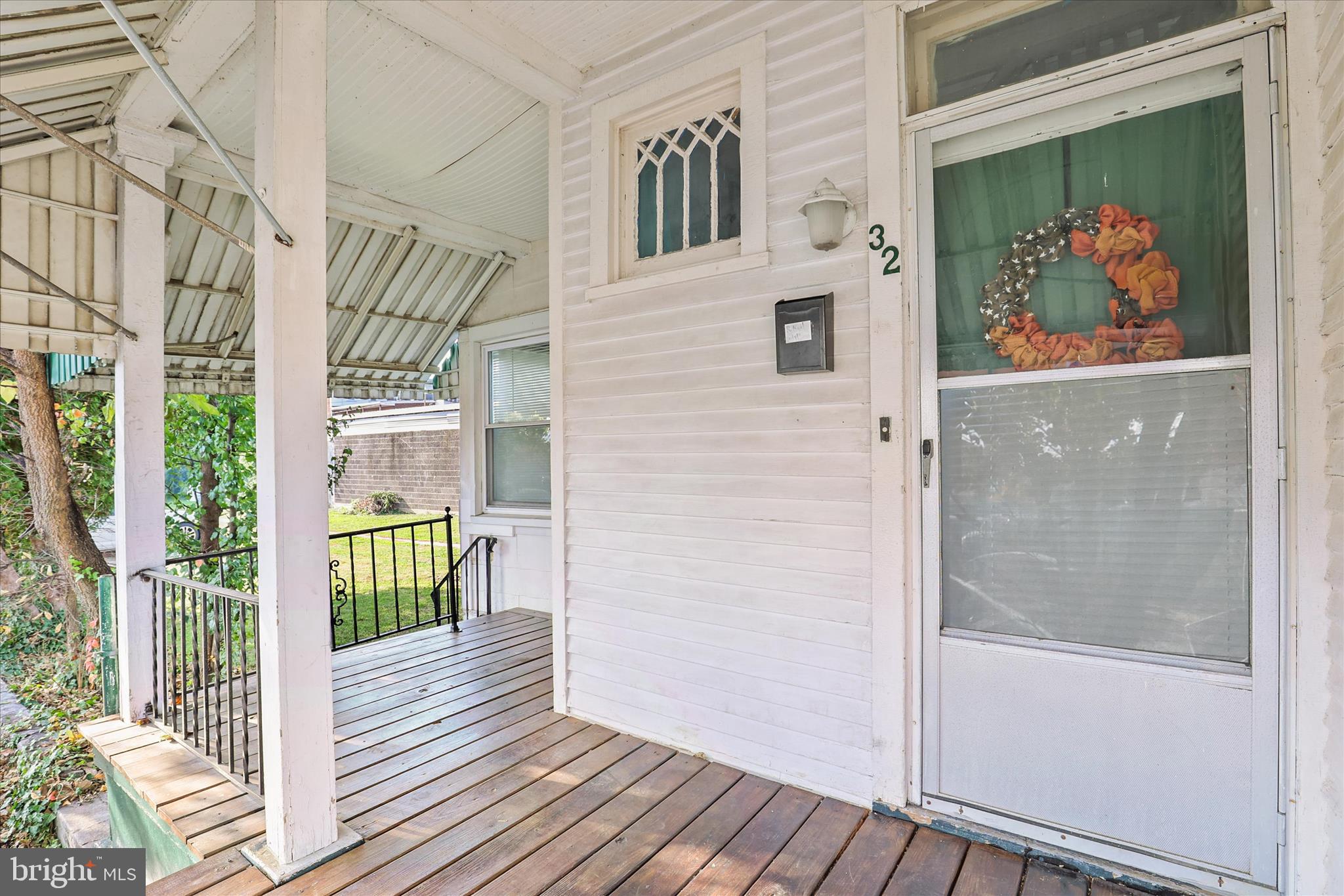 WARD 09 - Residential