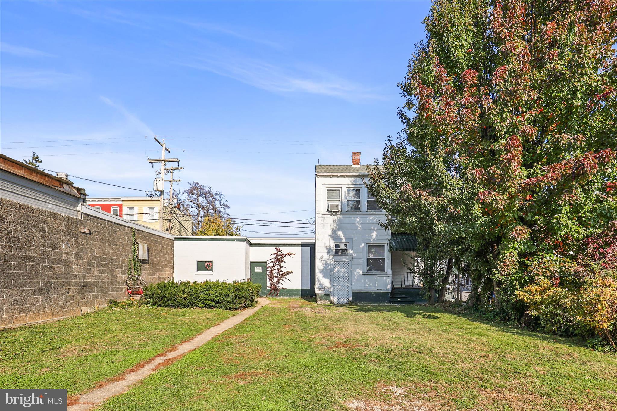 WARD 09 - Residential