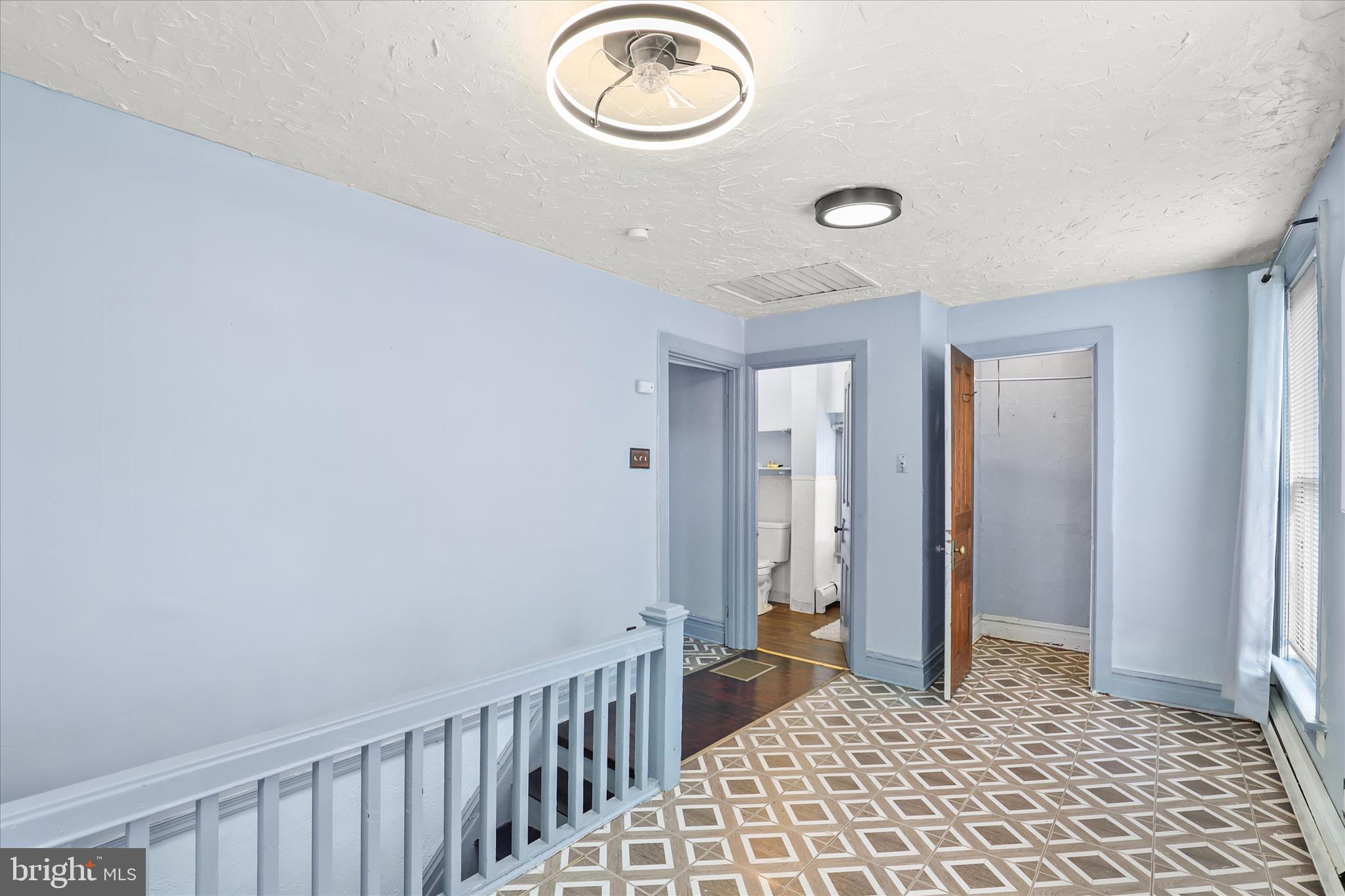 WARD 09 - Residential