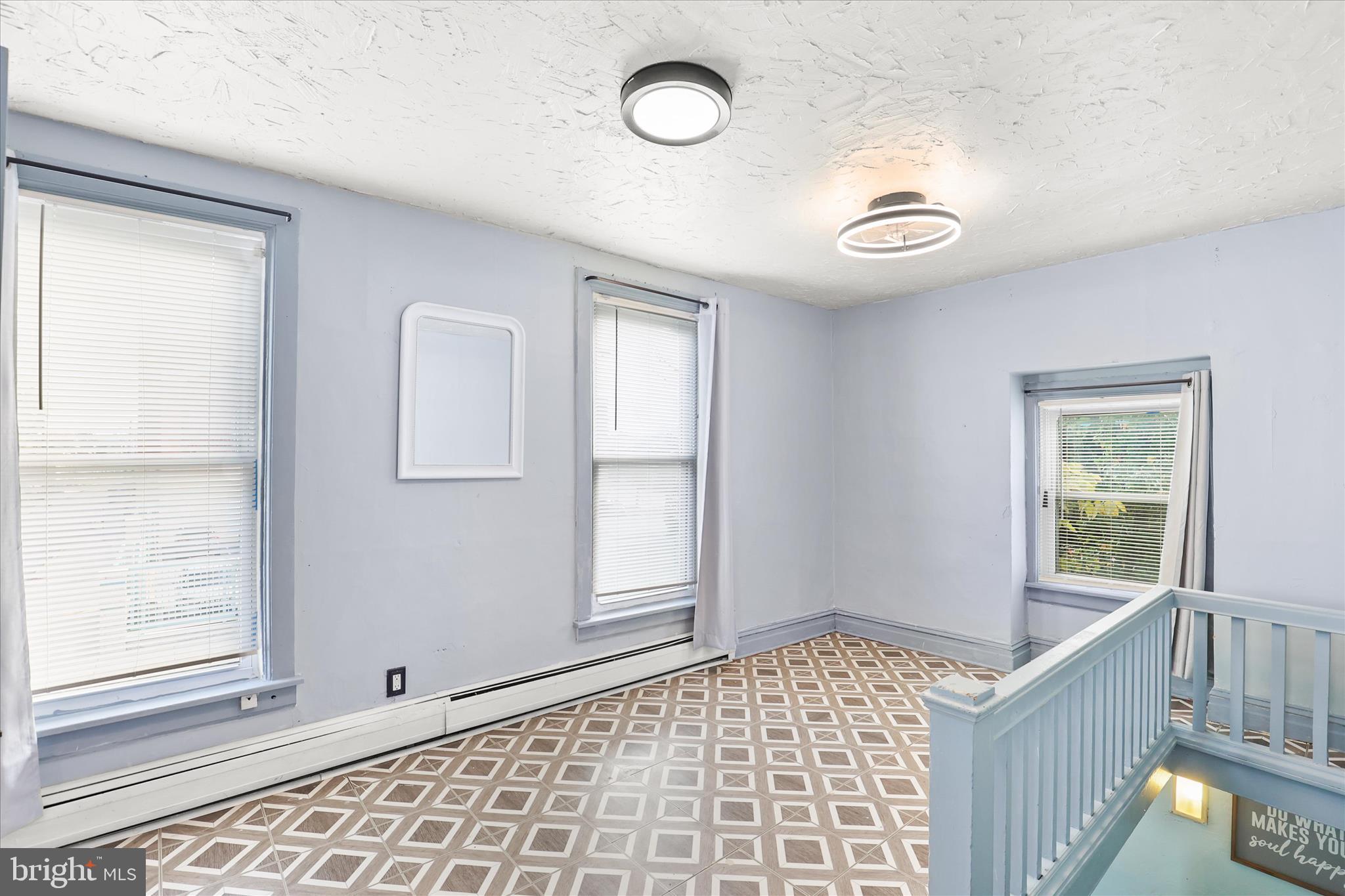 WARD 09 - Residential