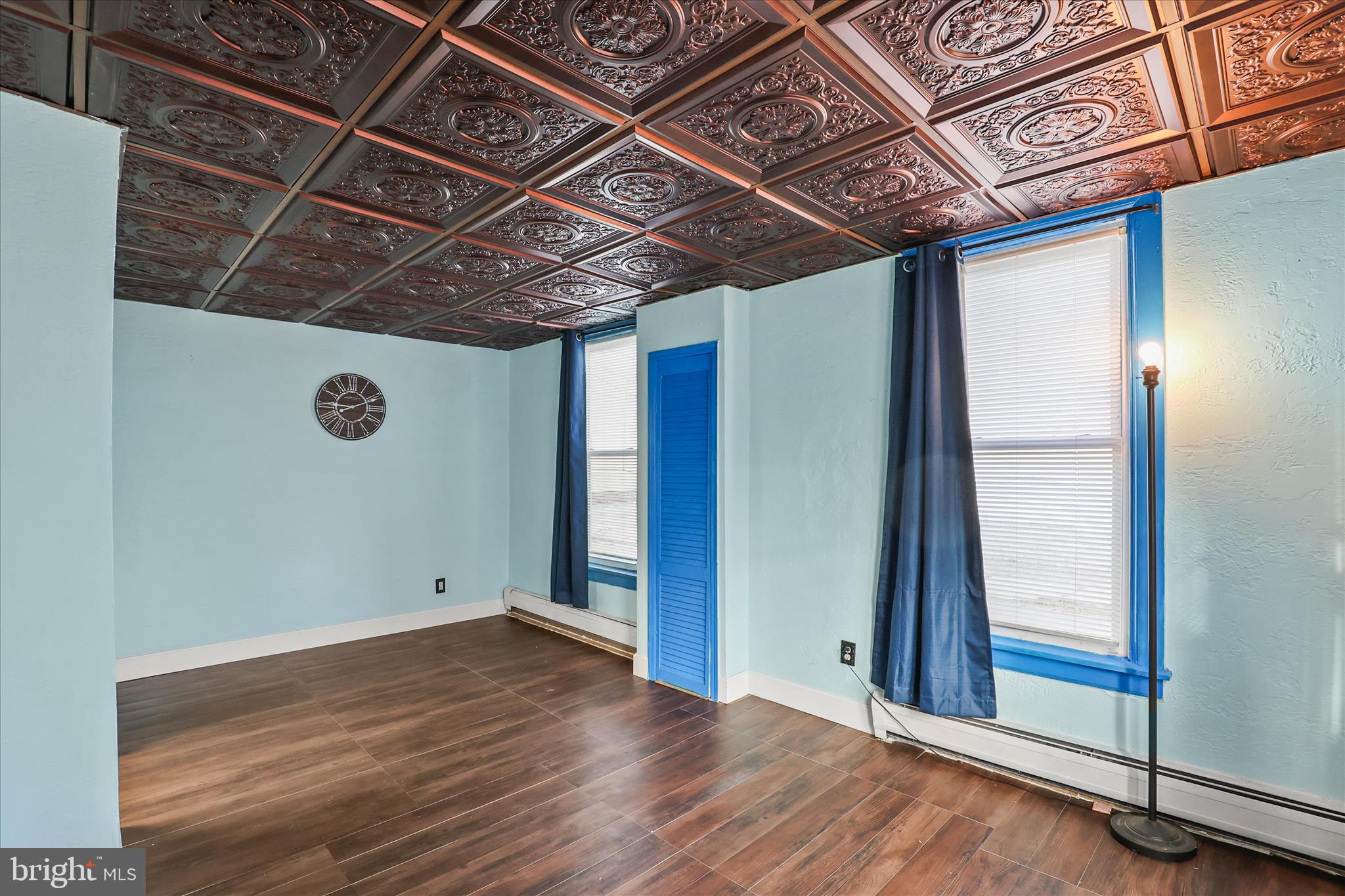 WARD 09 - Residential