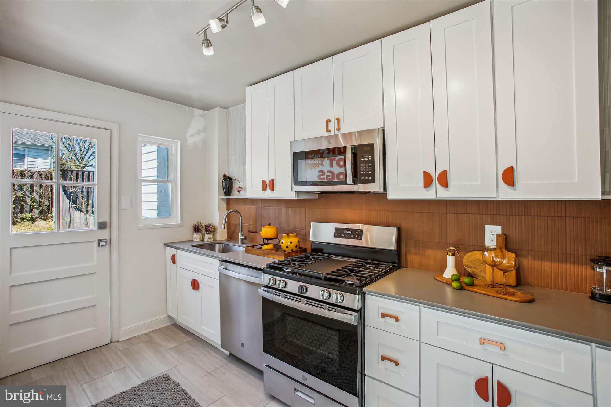 MUNSON'S - Residential