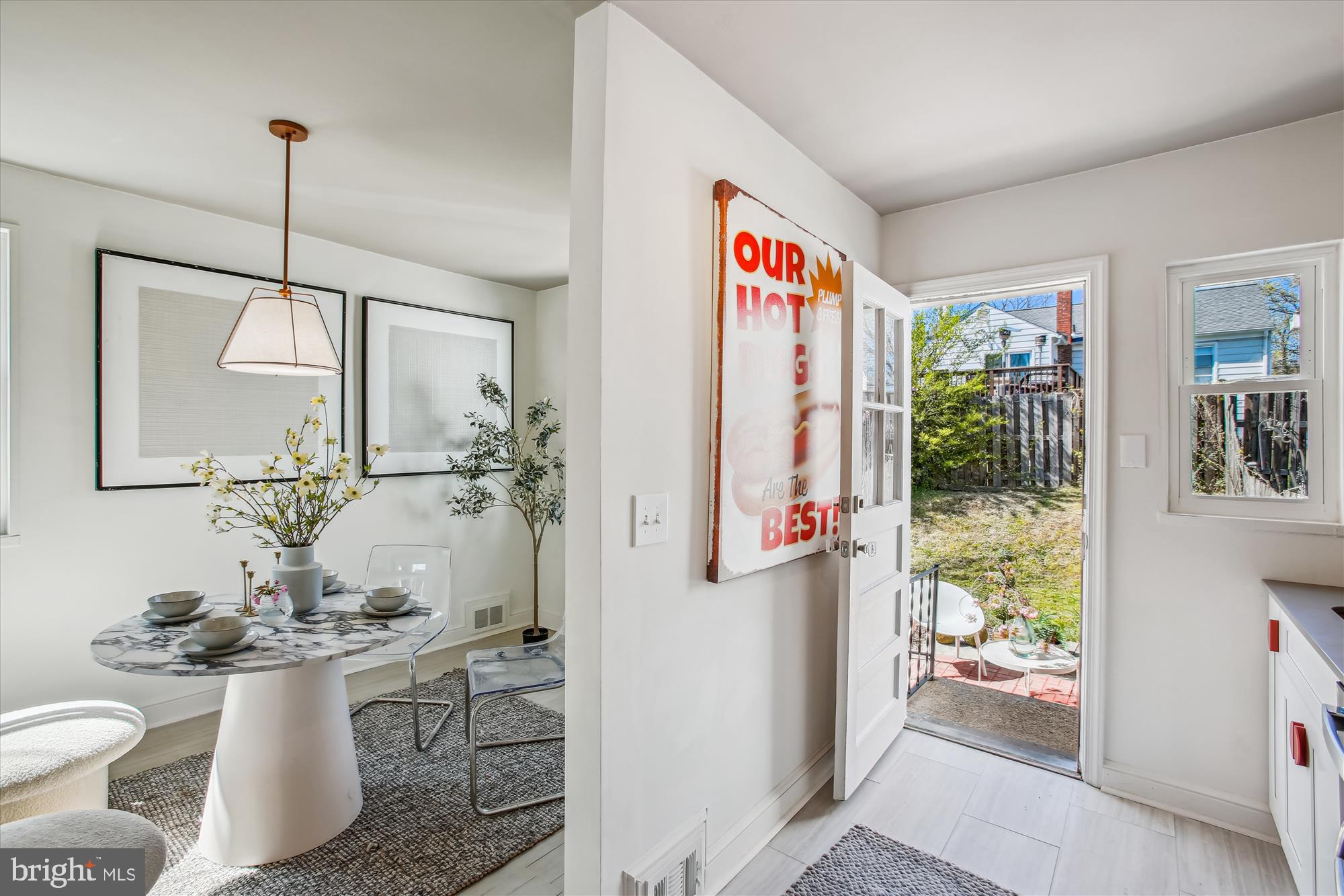 MUNSON'S - Residential