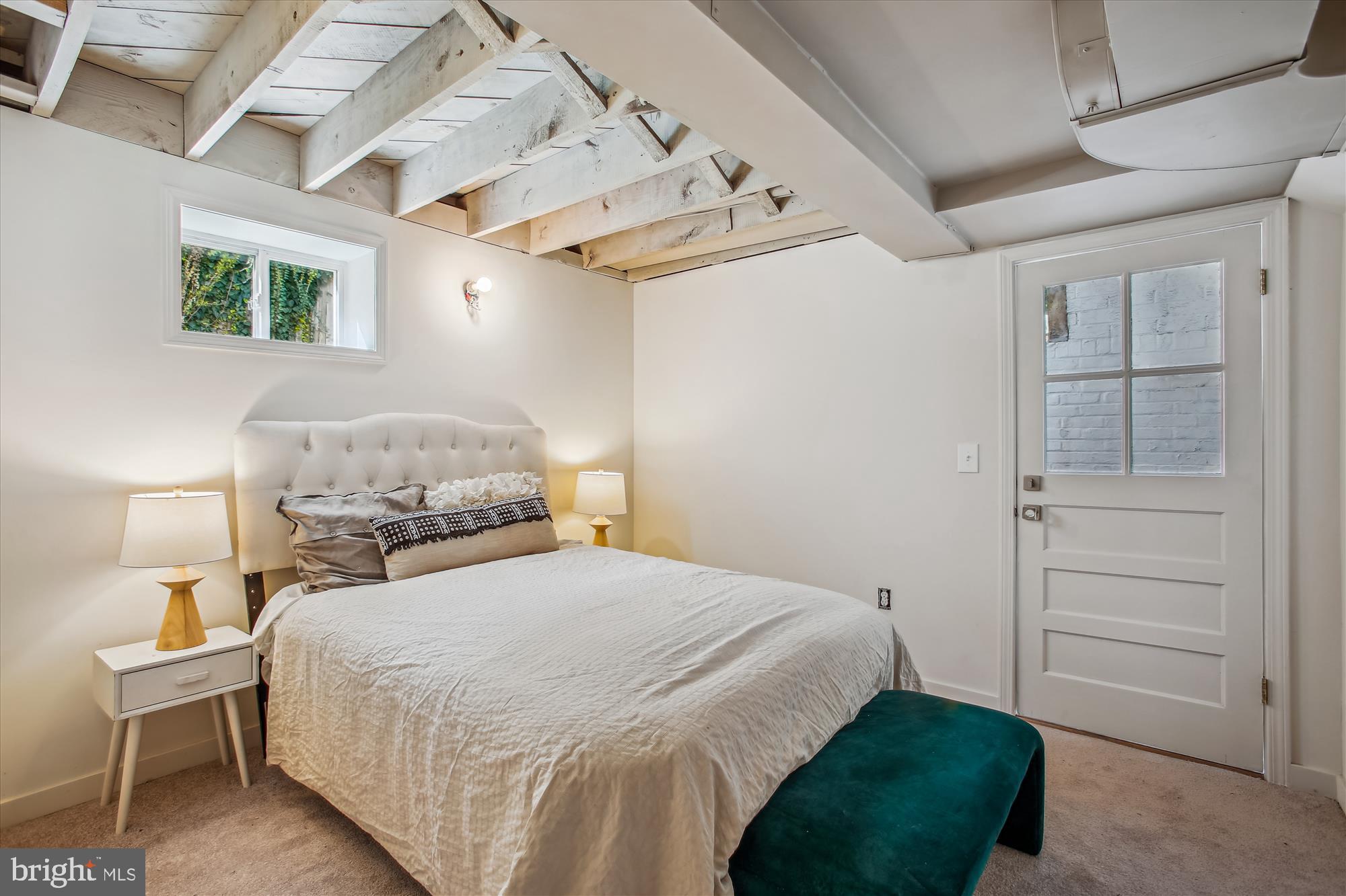 MUNSON'S - Residential