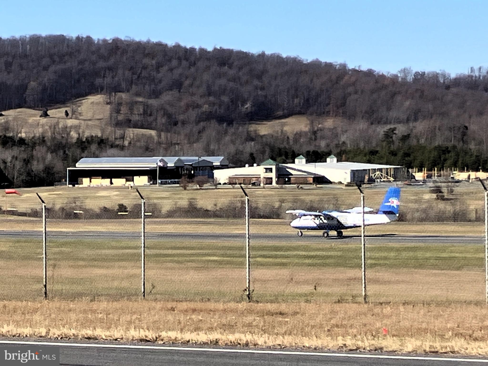 AIRPORT - Residential