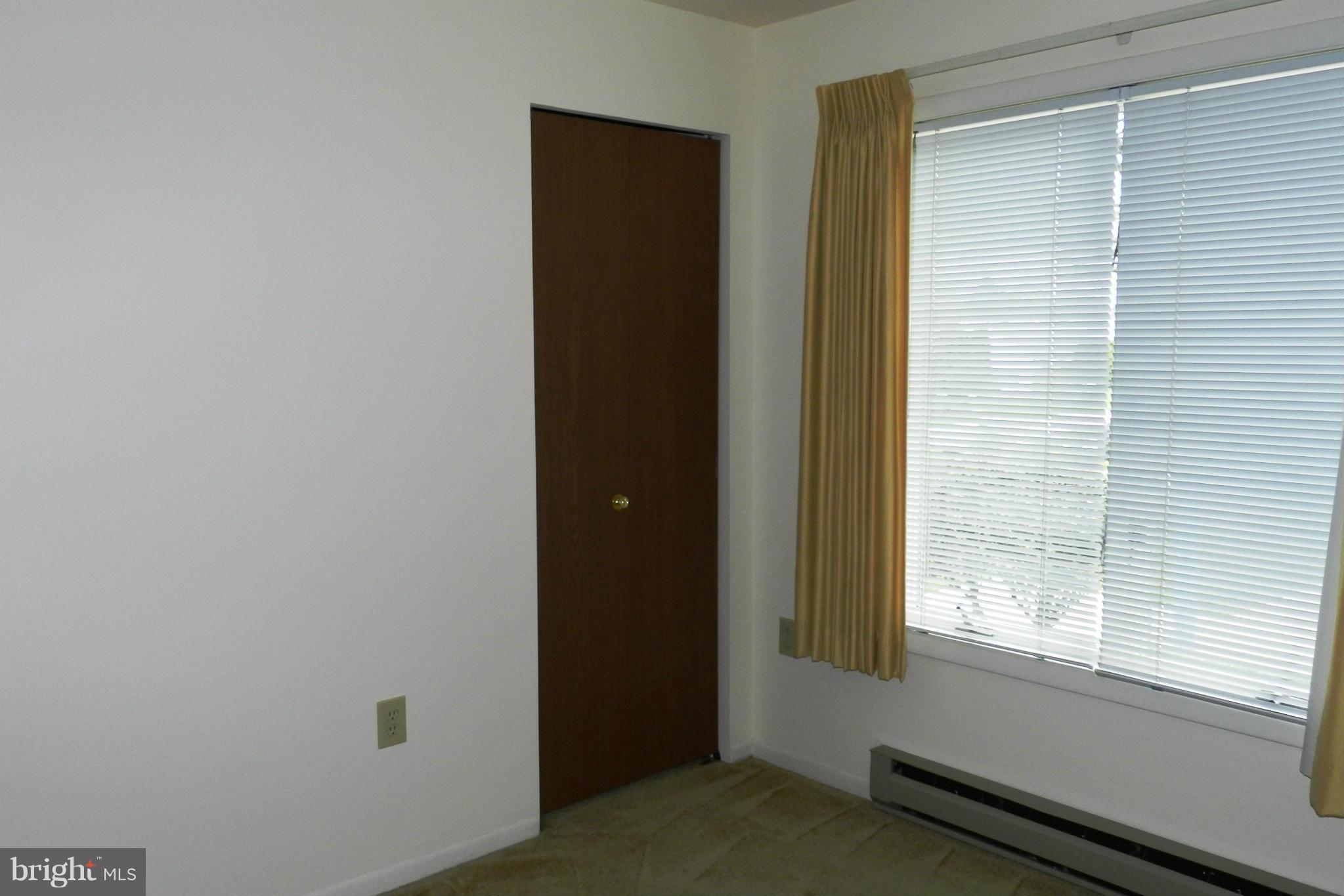 HILLCREST - Residential