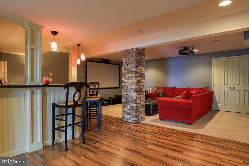 CARRIAGE HILL - Residential