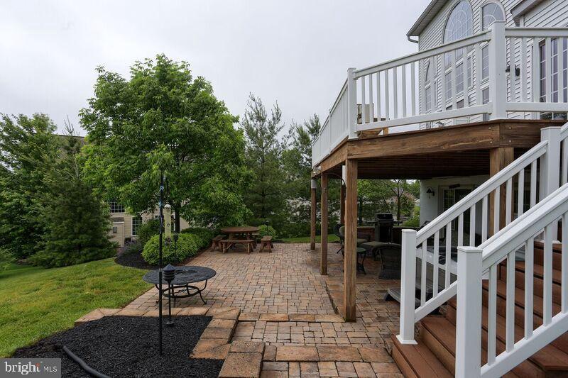 CARRIAGE HILL - Residential