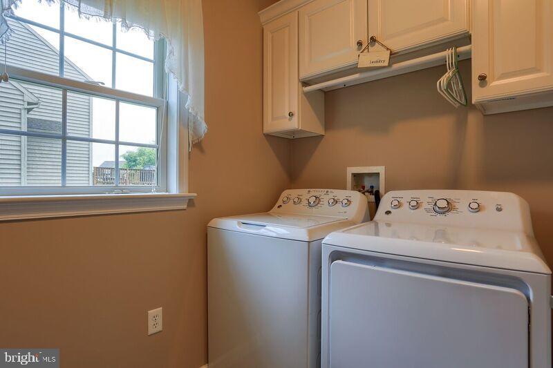 CARRIAGE HILL - Residential