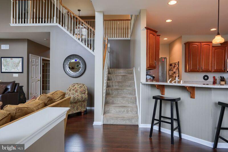 CARRIAGE HILL - Residential