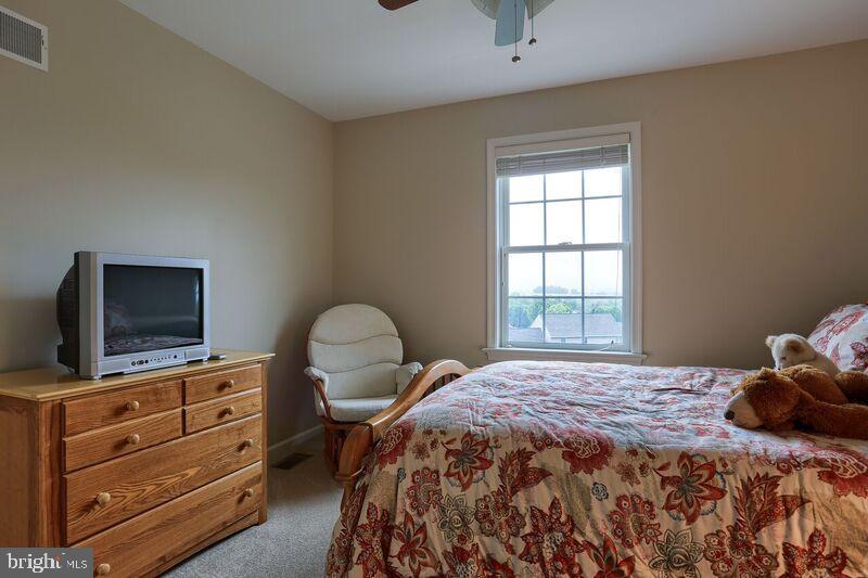 CARRIAGE HILL - Residential