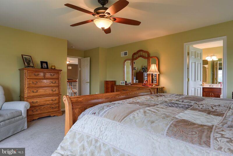 CARRIAGE HILL - Residential