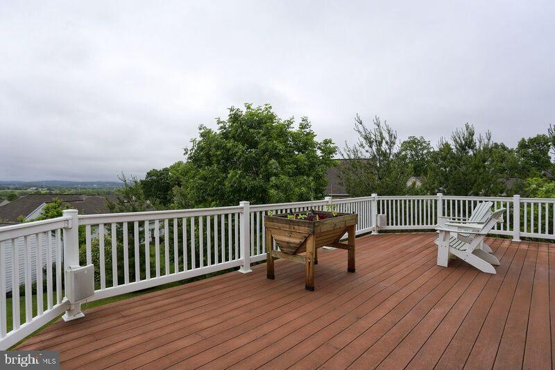 CARRIAGE HILL - Residential