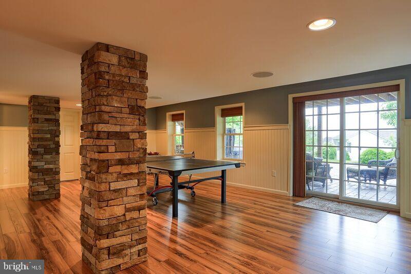 CARRIAGE HILL - Residential