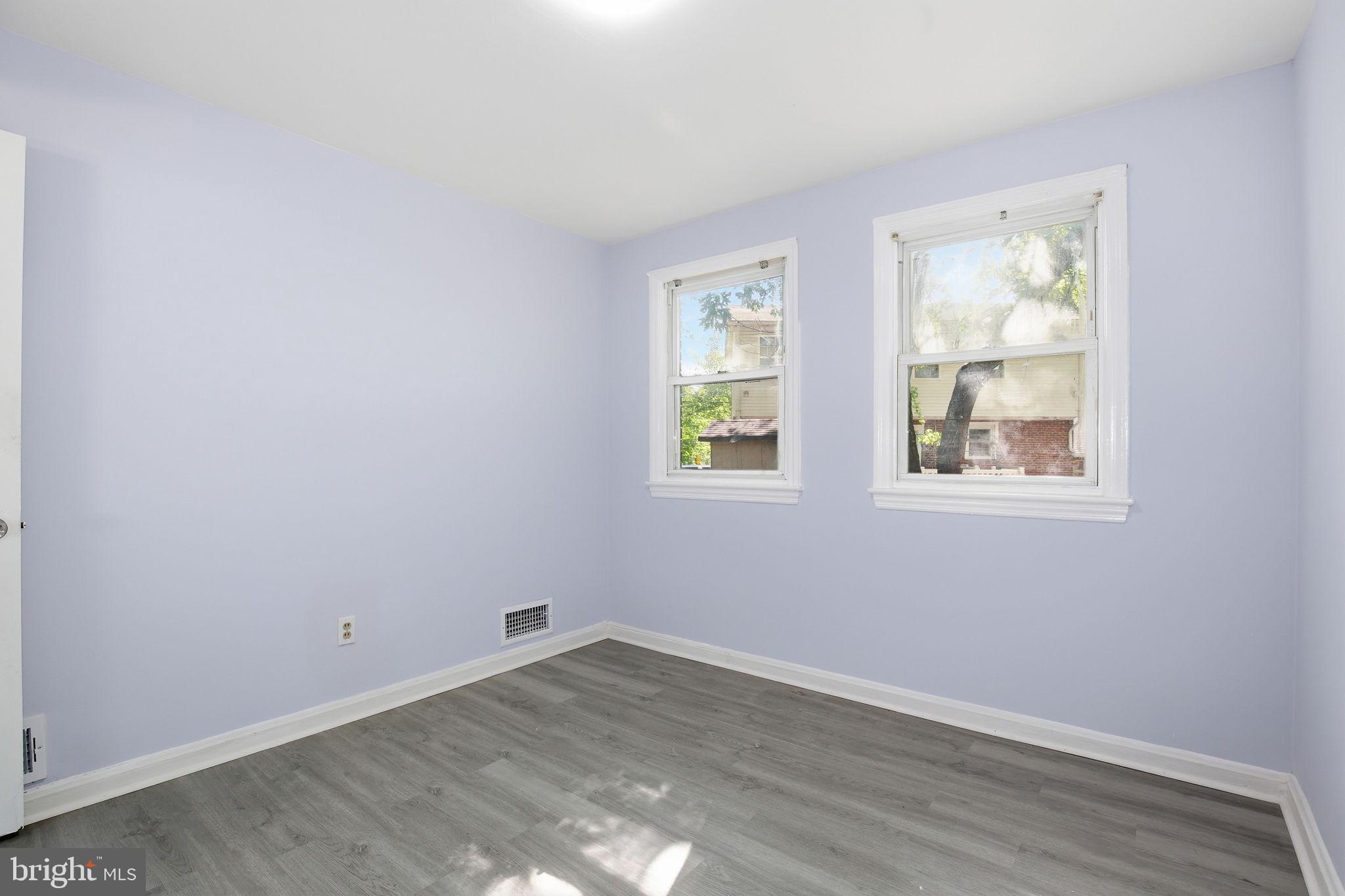 HOLLYWOOD - Residential