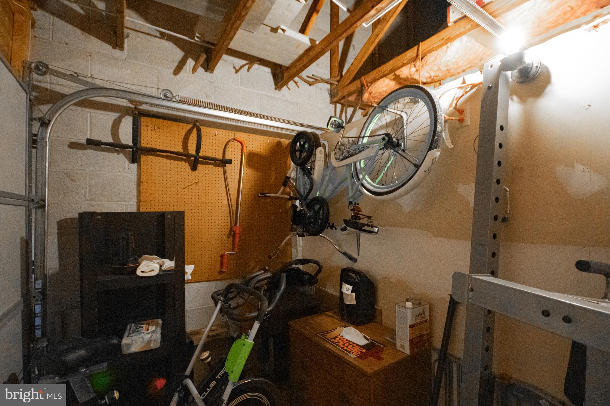 SPRING CHASE - Residential