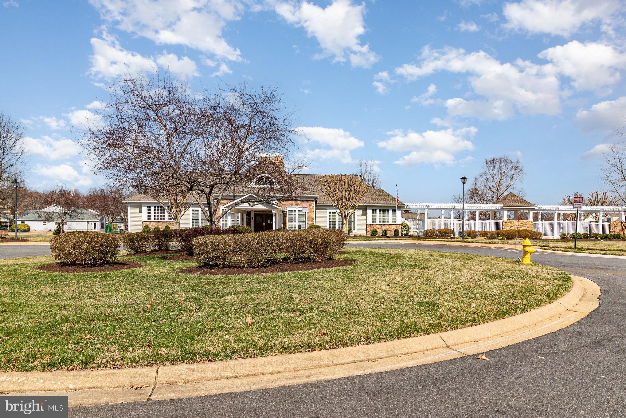 RIVER RIDGE - Residential