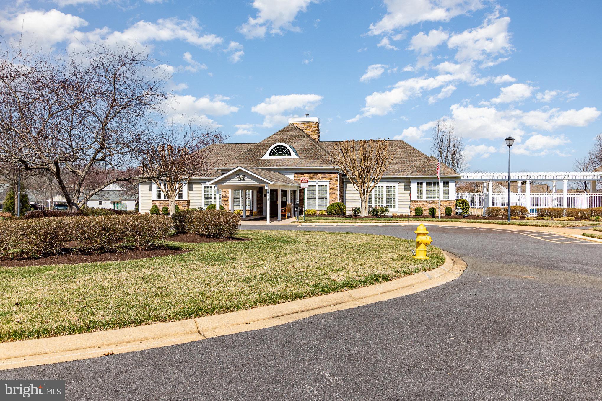 RIVER RIDGE - Residential