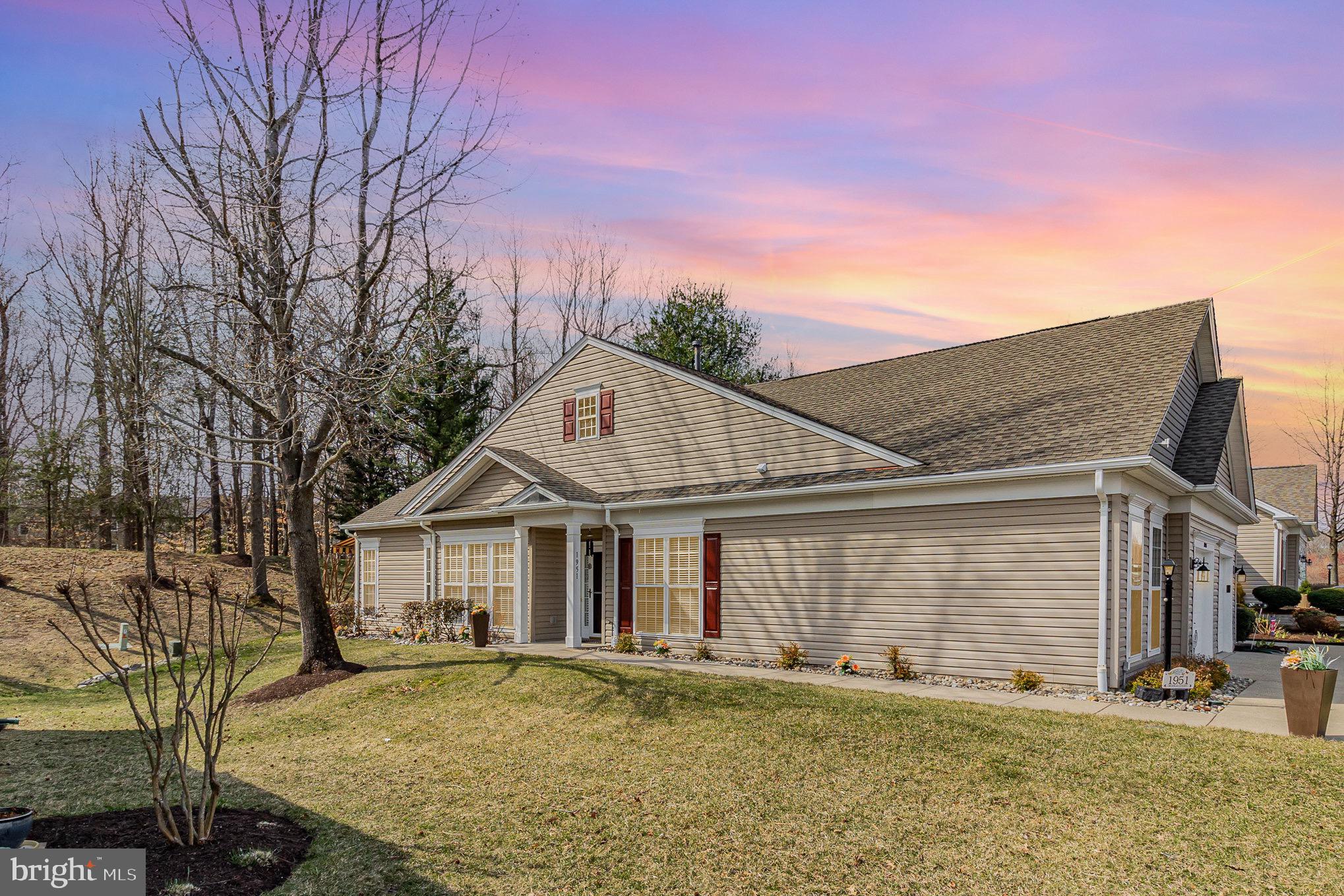 RIVER RIDGE - Residential