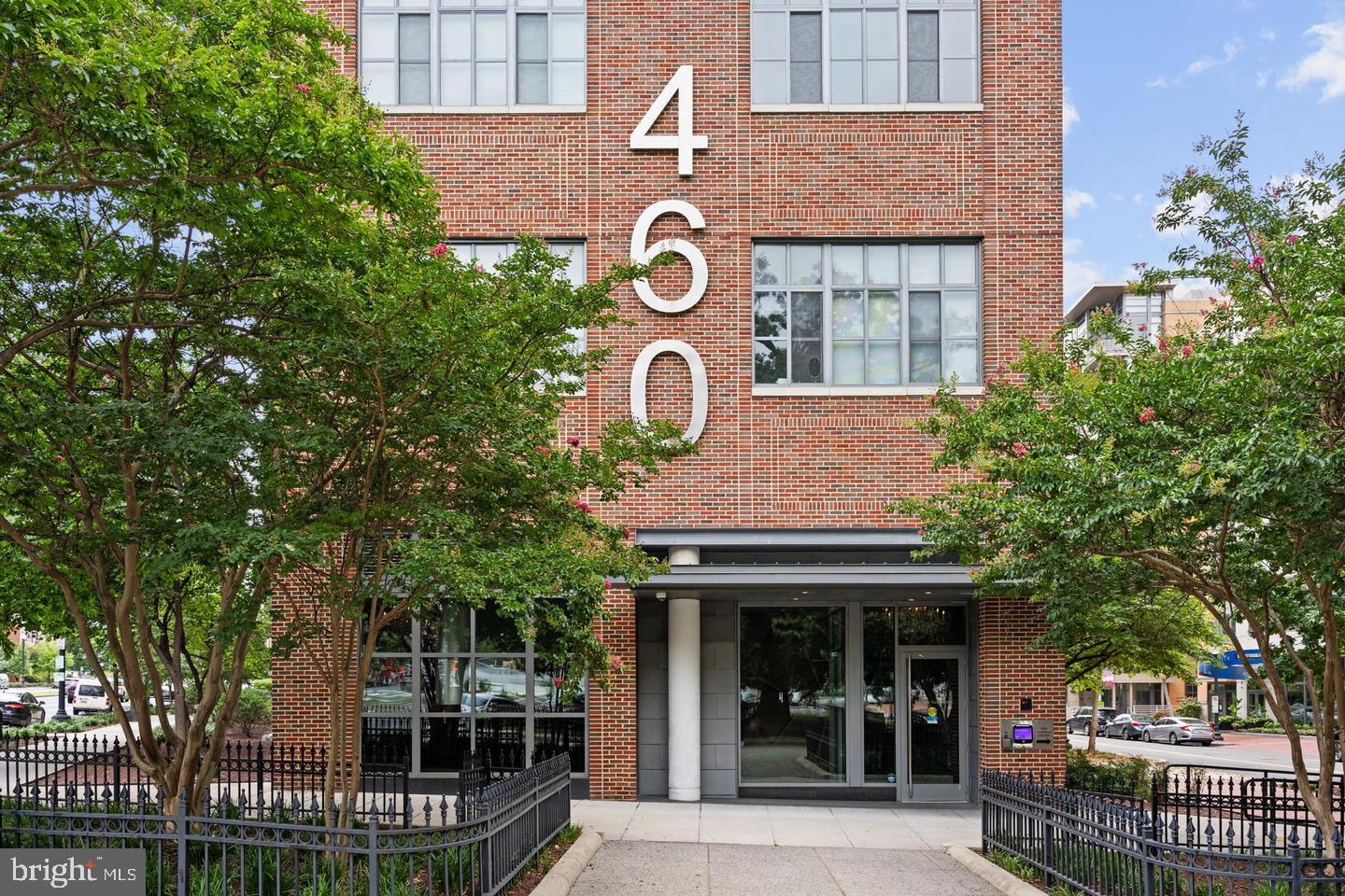 460 NEW YORK NW 802