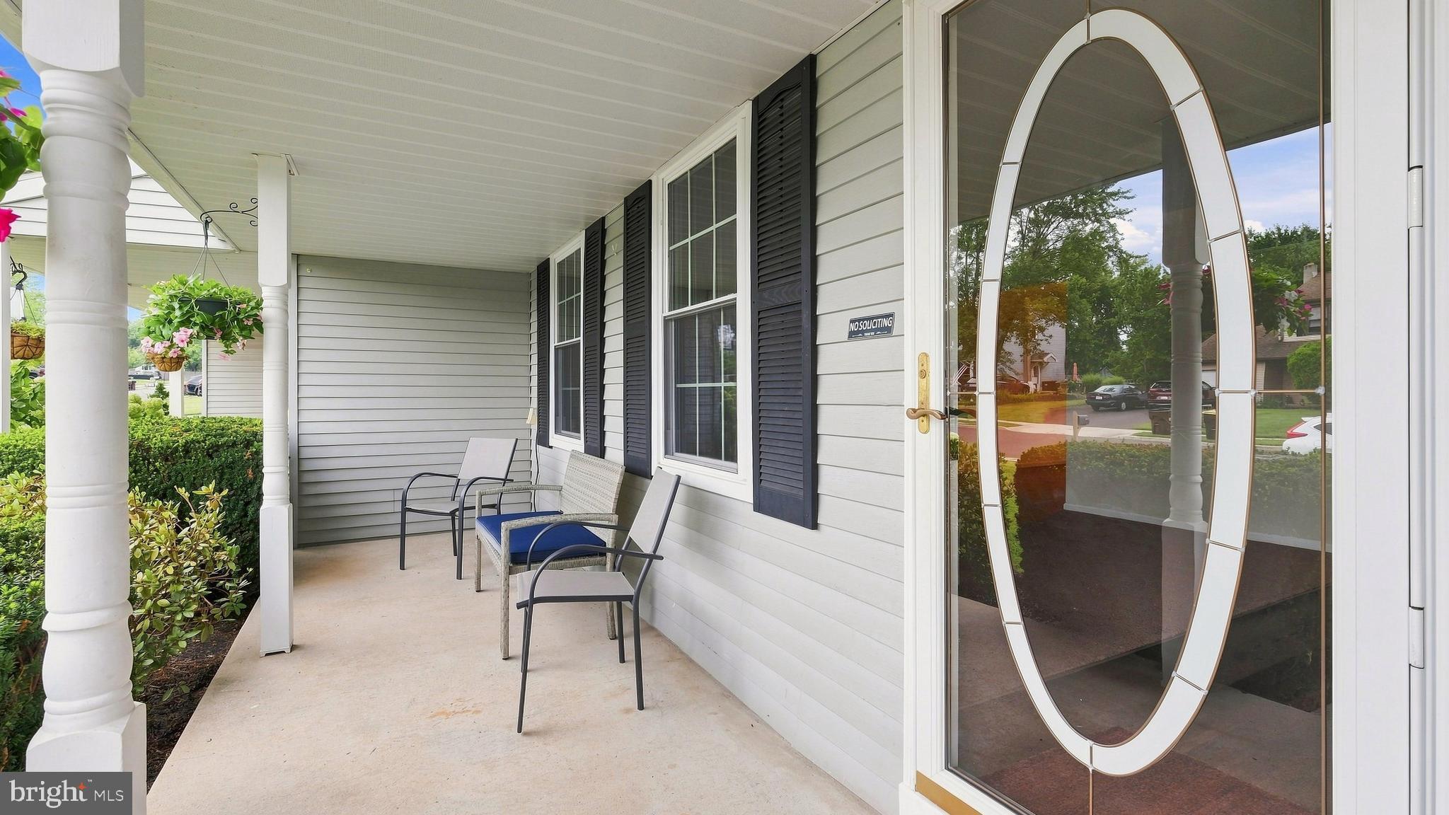 431 WINDSOR DRIVE