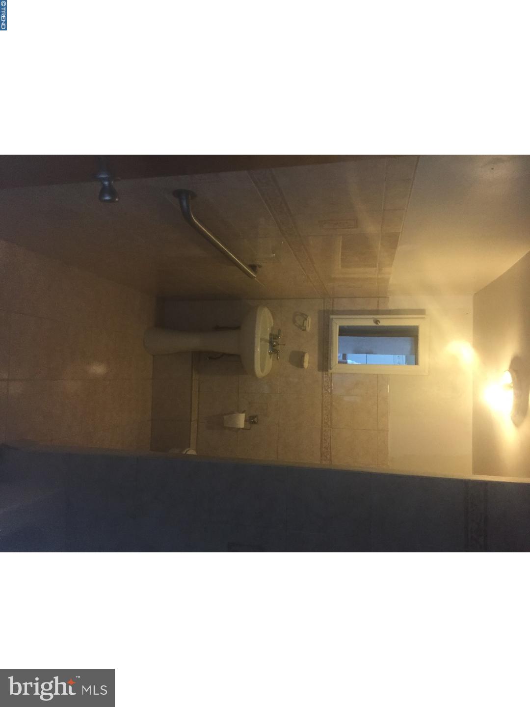 FAIRMOUNT - Residential Lease