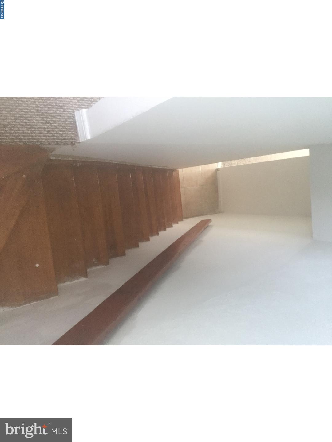 FAIRMOUNT - Residential Lease