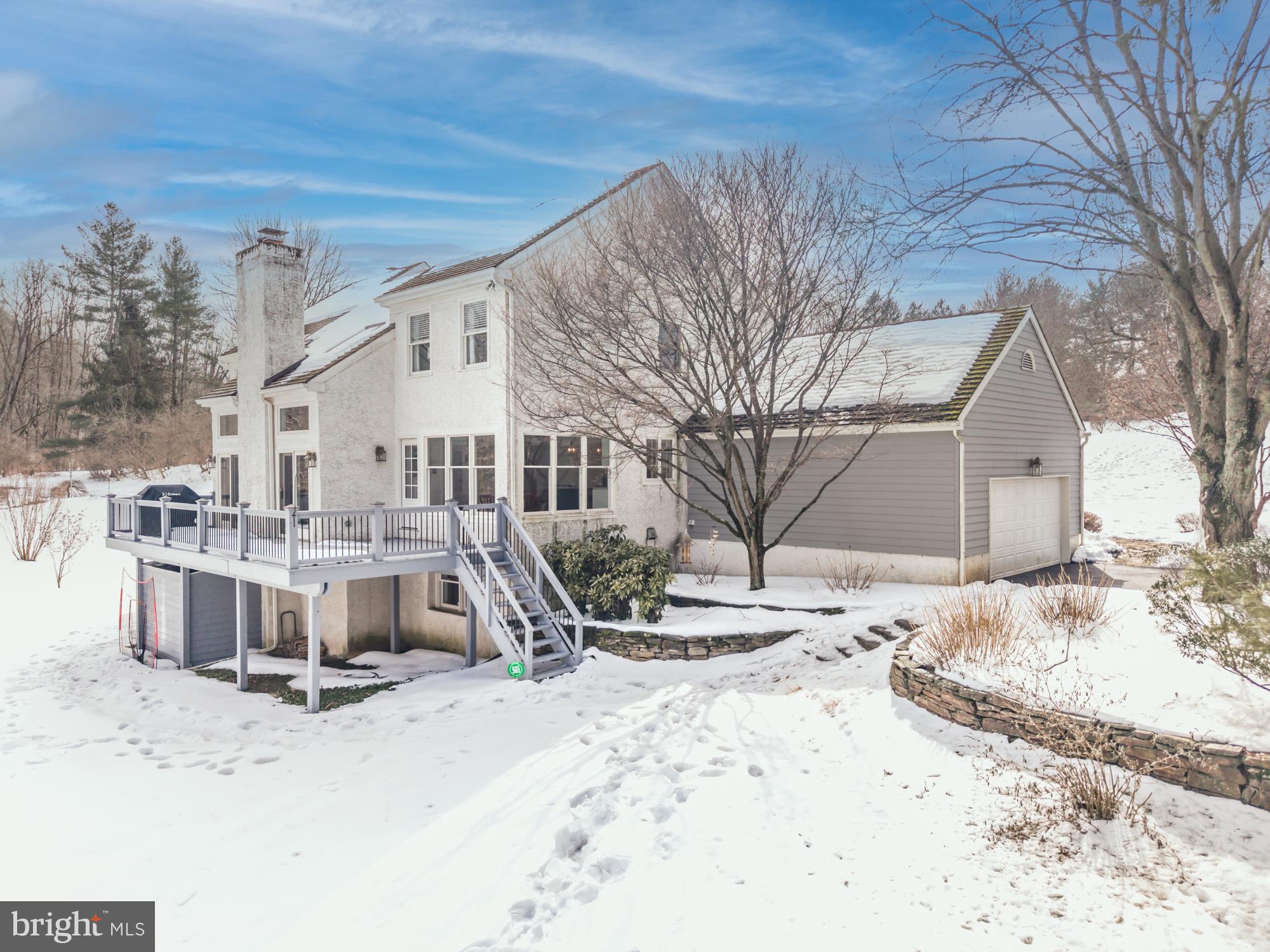 FAIR MEADOW - Residential