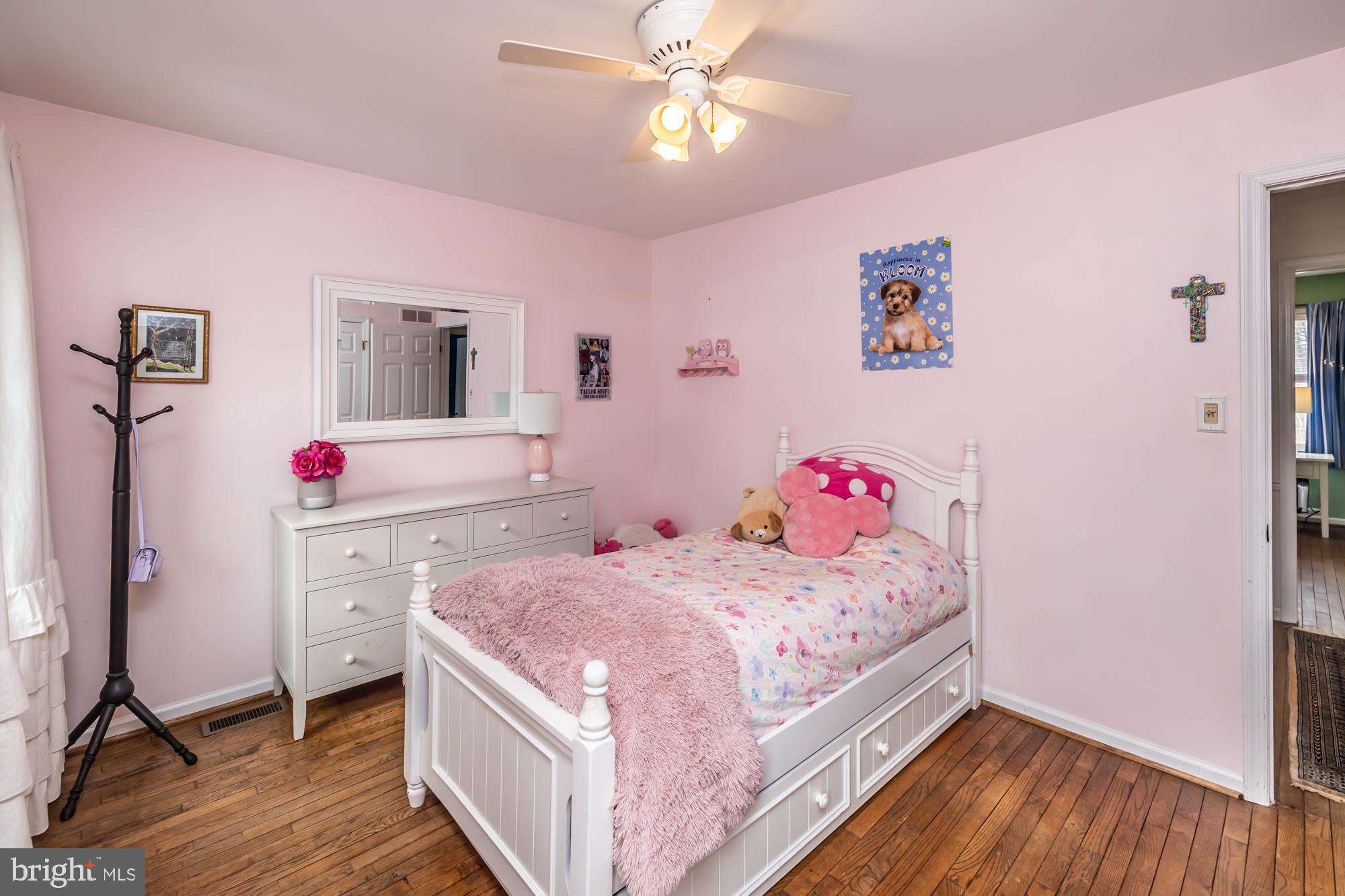 FAIR MEADOW - Residential