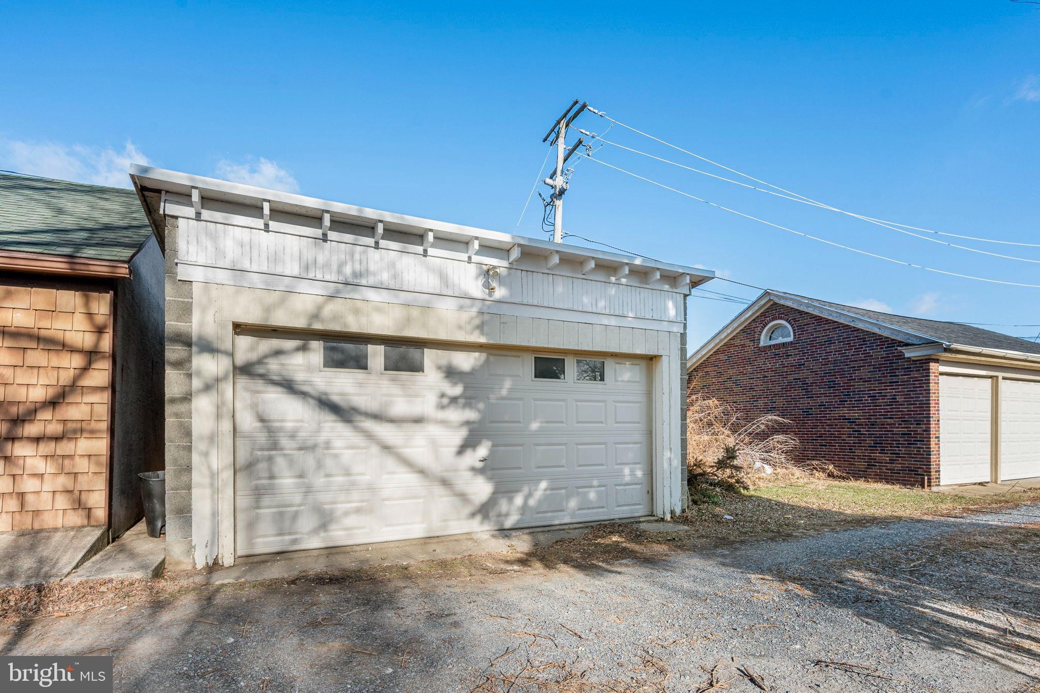 HYDE PARK - Residential