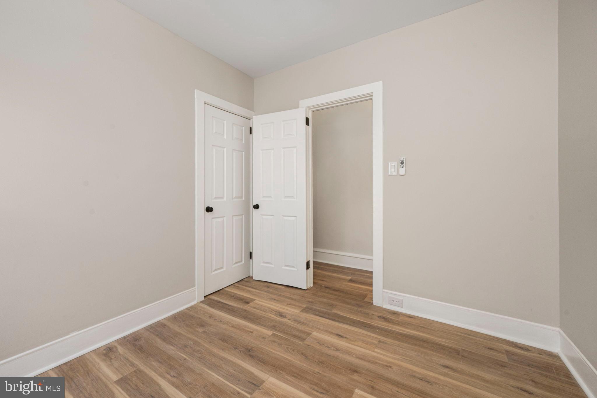 HYDE PARK - Residential