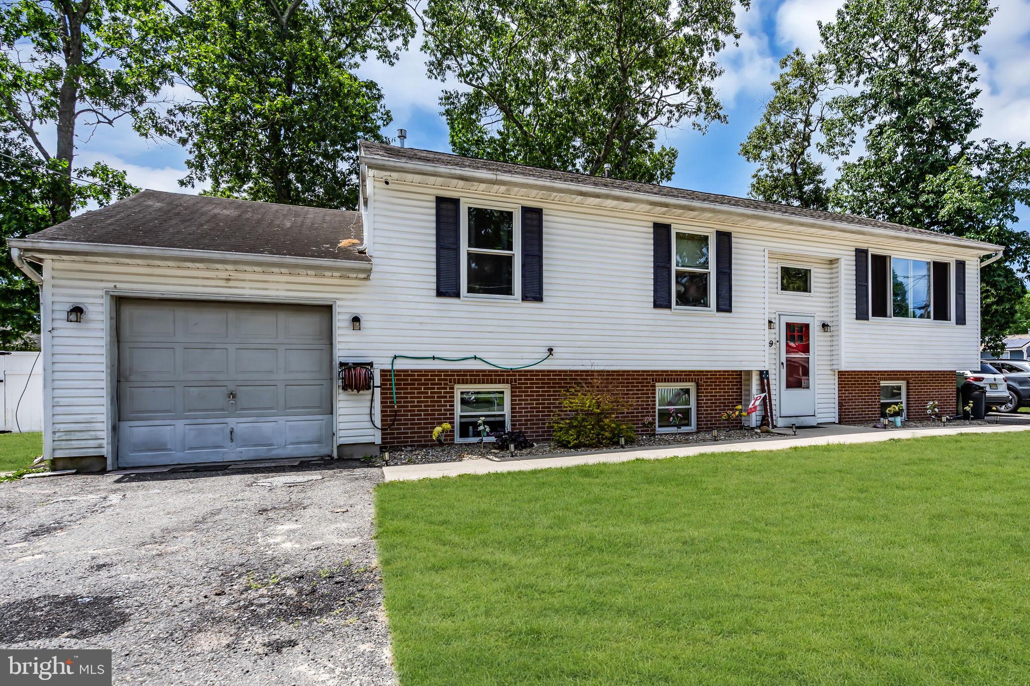 239 SALVIA STREET
