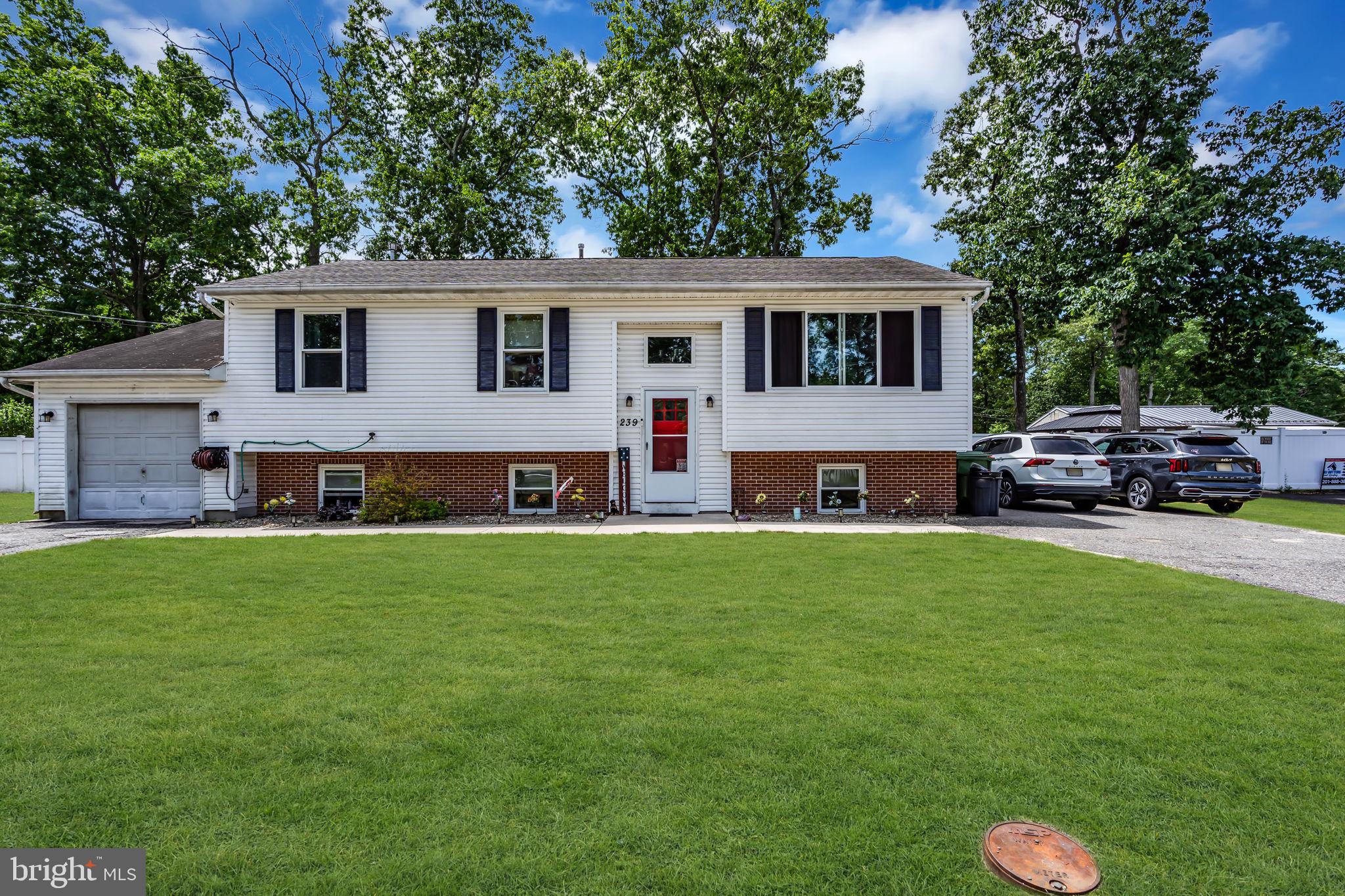 239 SALVIA STREET