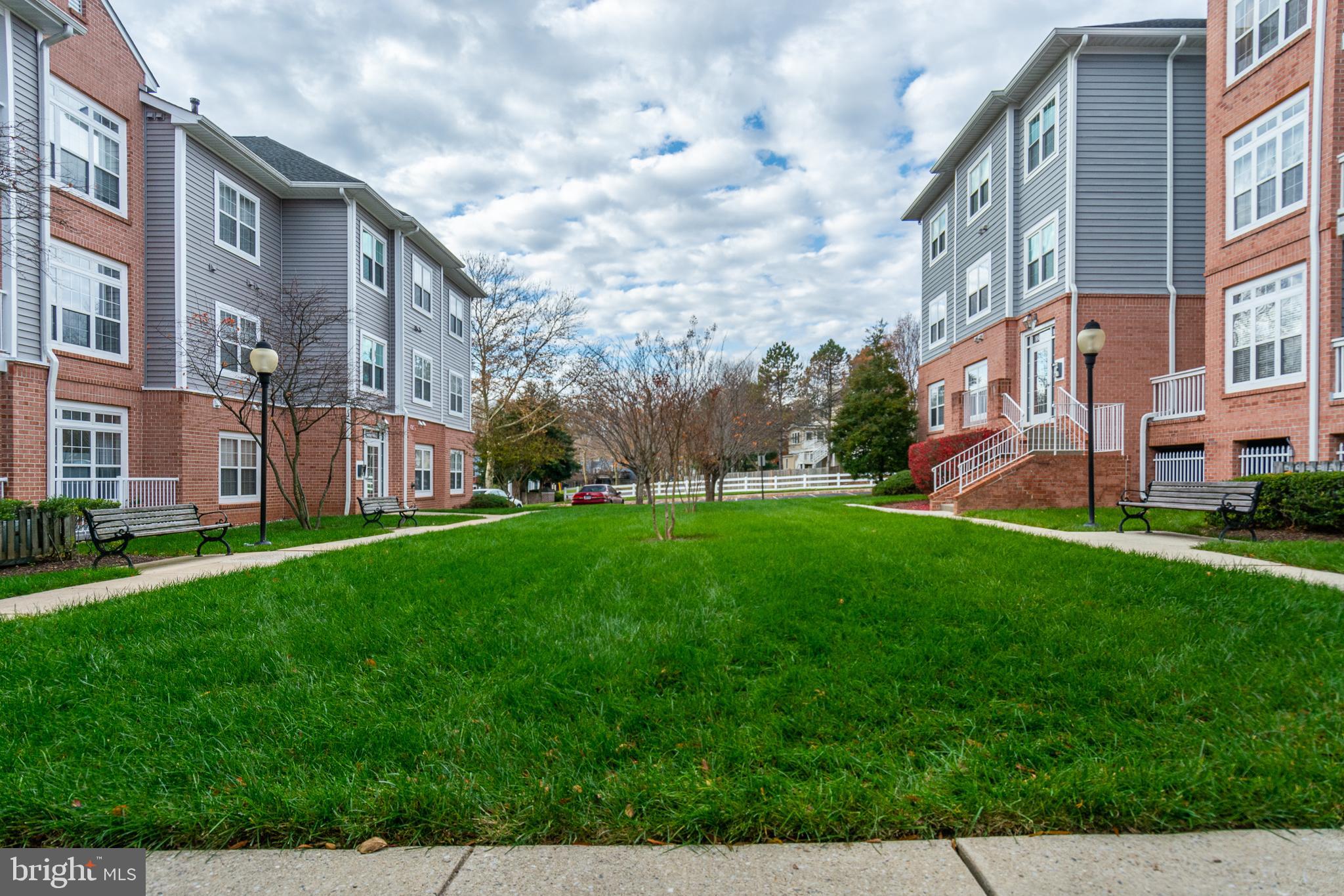 SPRING MILL CONDOMINIUM - Residential
