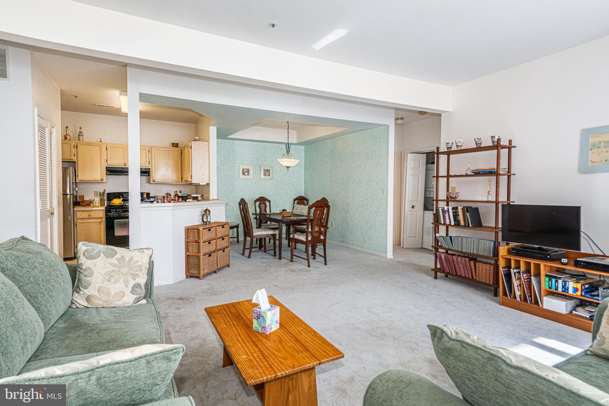 SPRING MILL CONDOMINIUM - Residential