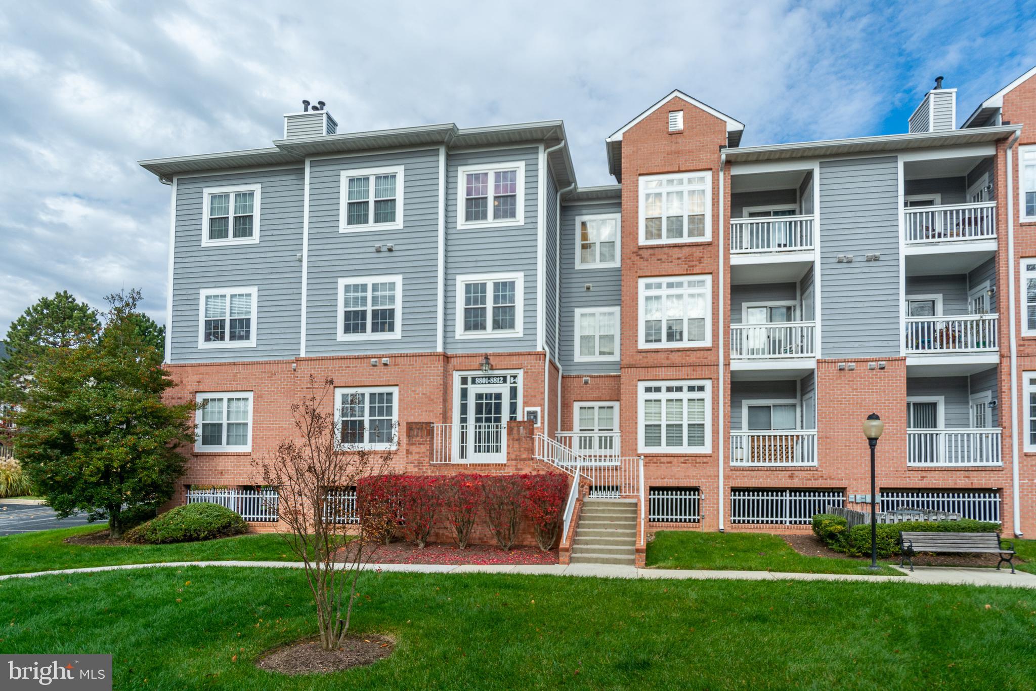SPRING MILL CONDOMINIUM - Residential