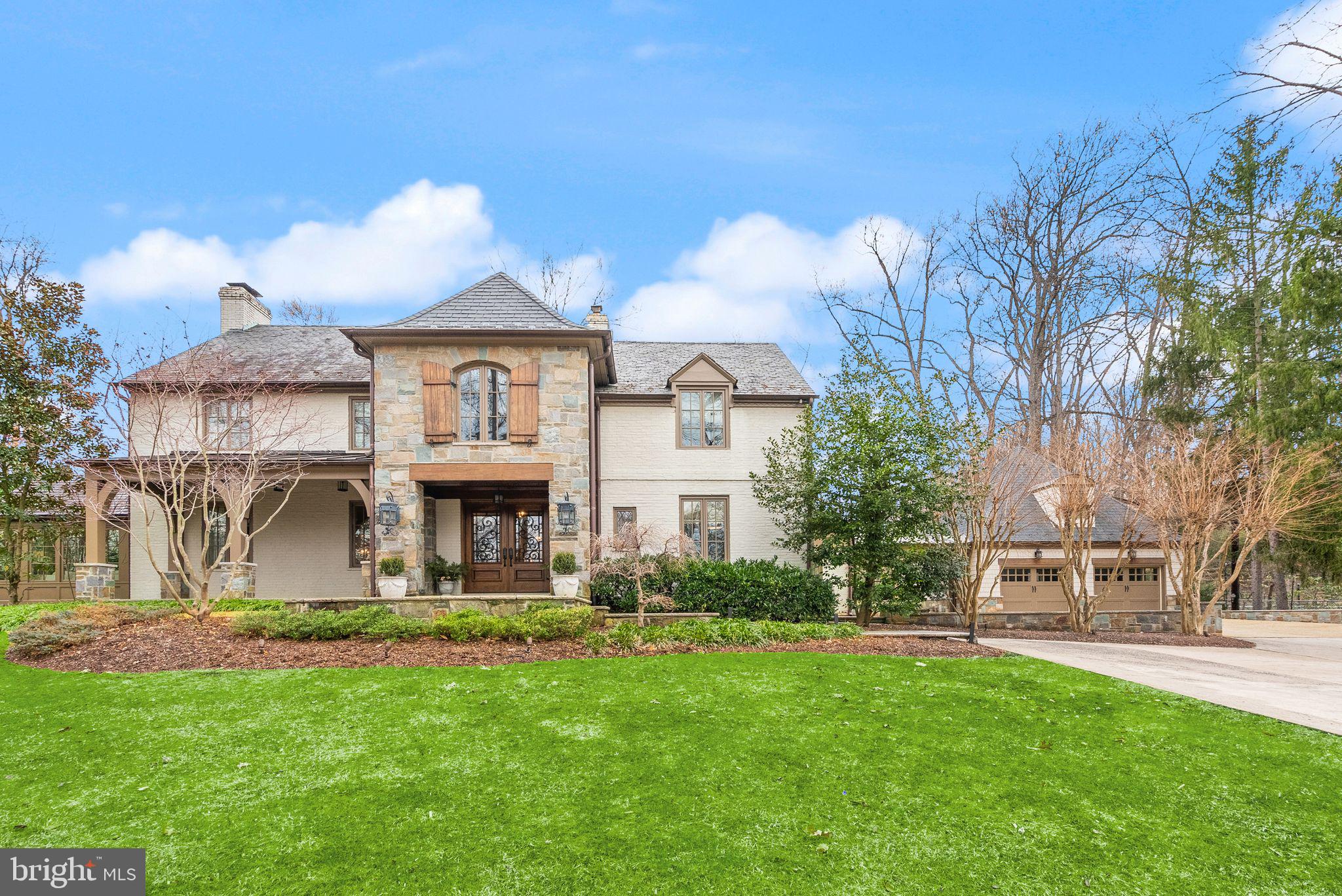 BURNING TREE - Residential