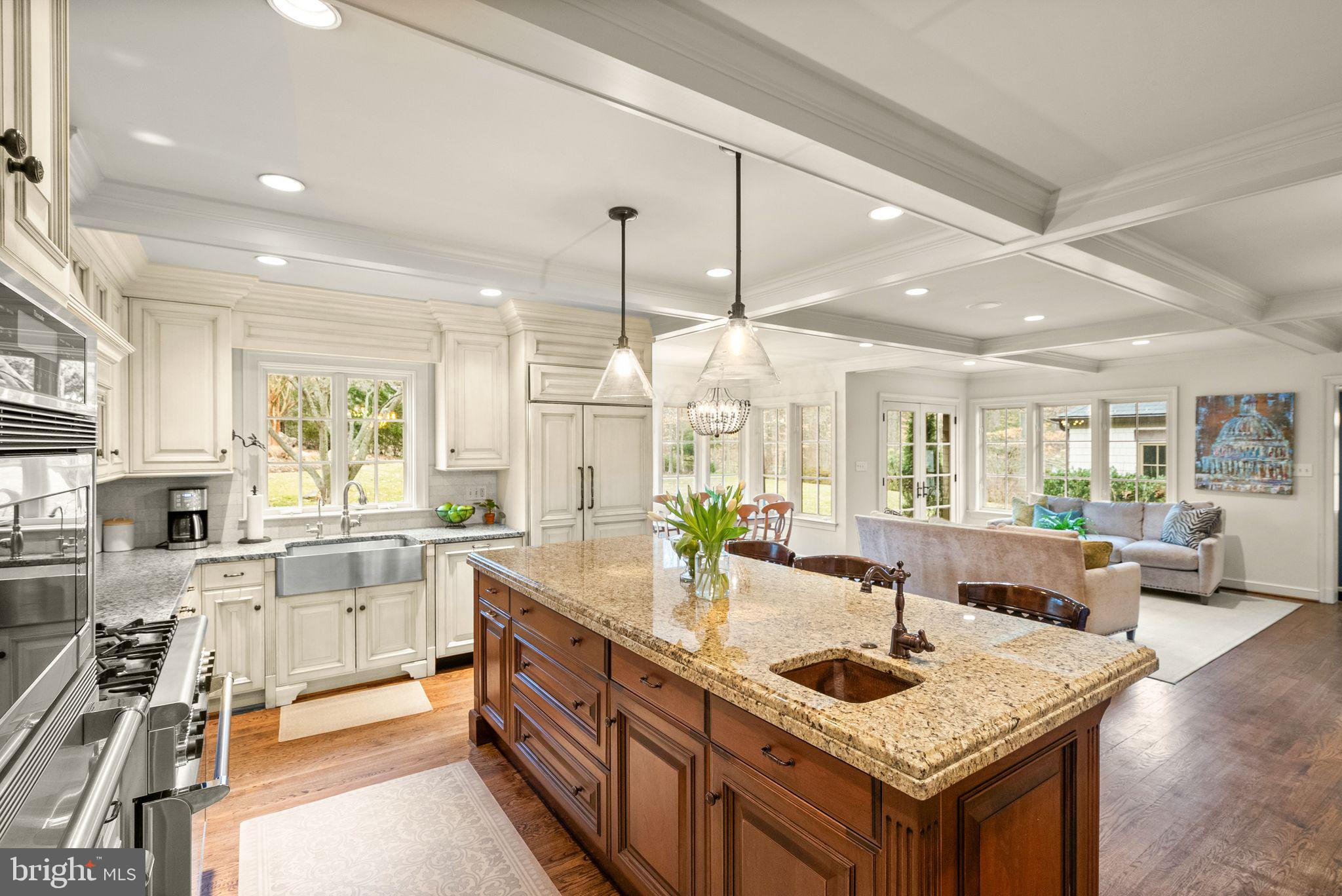 BURNING TREE - Residential