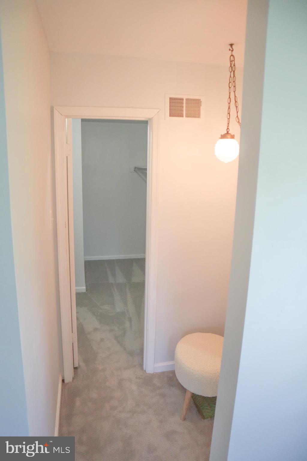 SNOWDENS MILL - Residential