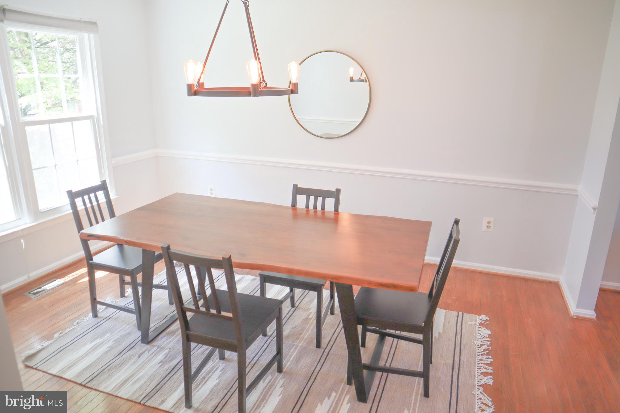 SNOWDENS MILL - Residential