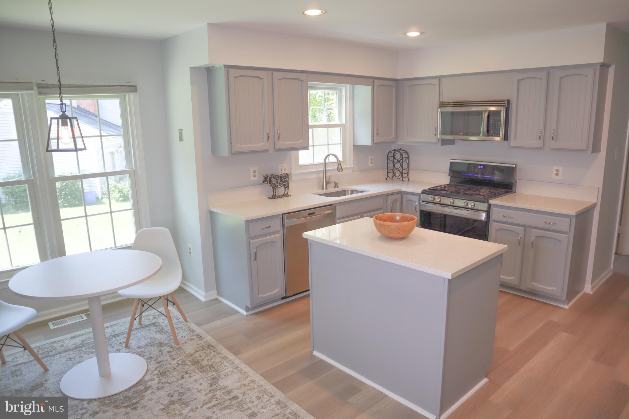 SNOWDENS MILL - Residential