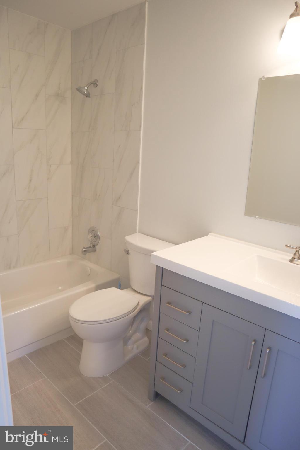 SNOWDENS MILL - Residential