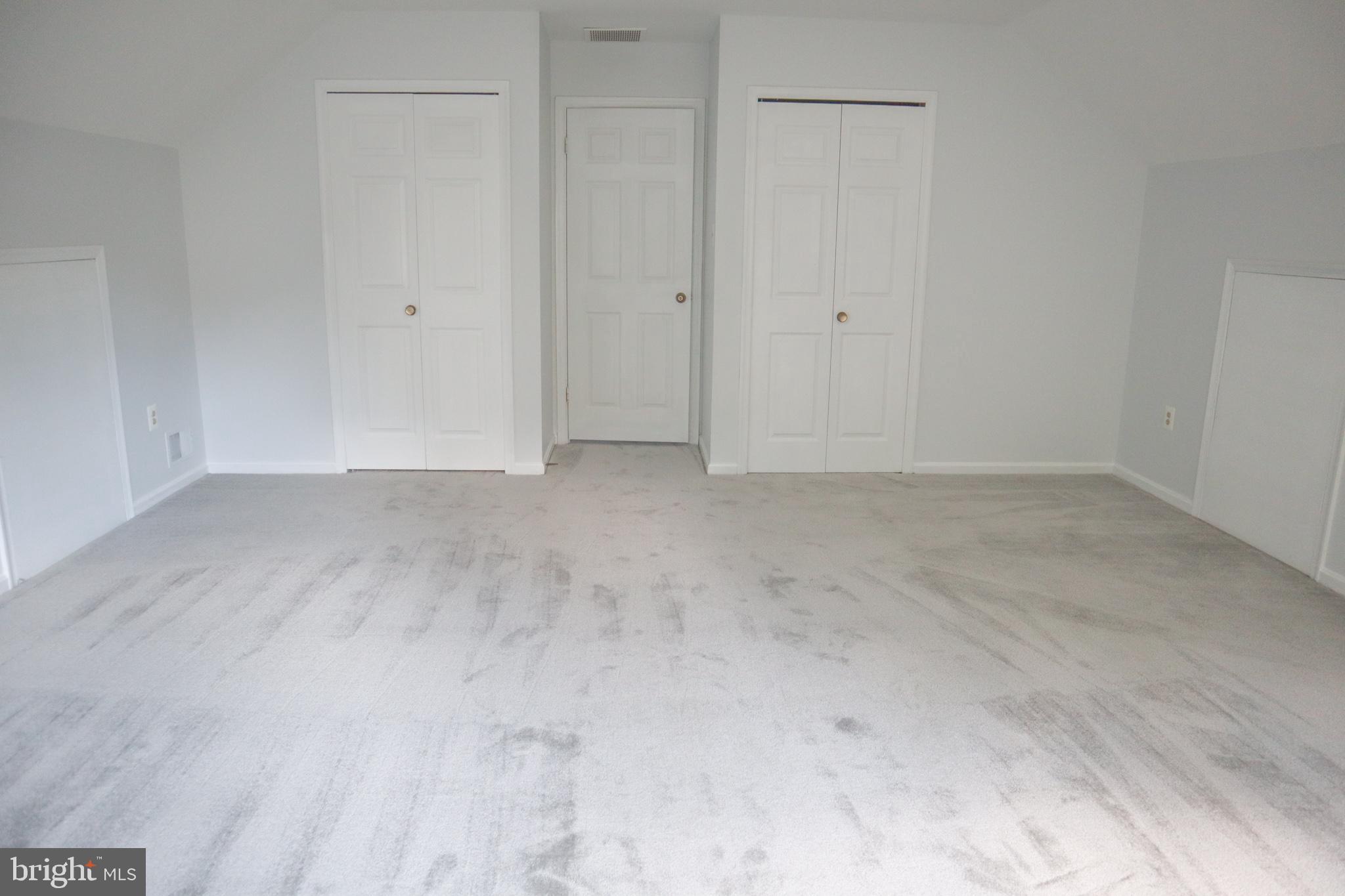 SNOWDENS MILL - Residential