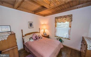 RIVER RIDGE - Residential