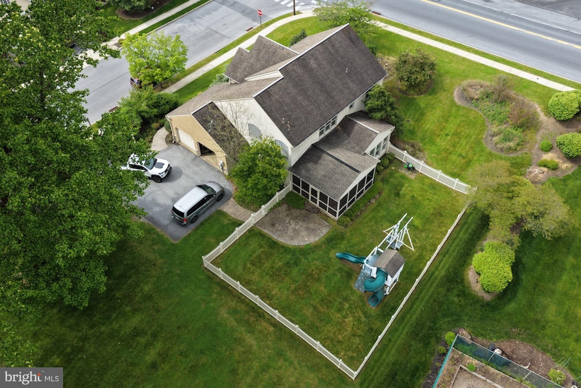 STONEY RUN - Residential