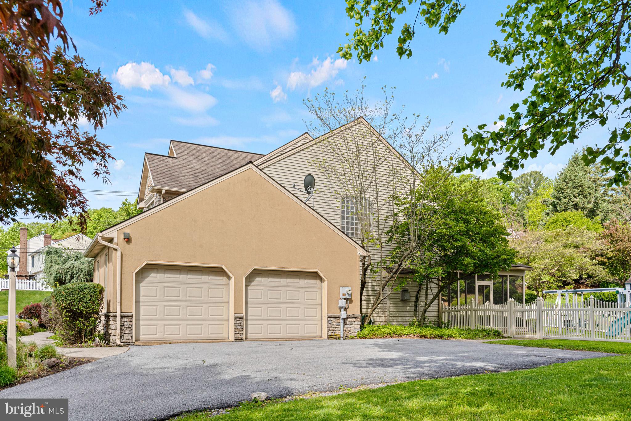 STONEY RUN - Residential